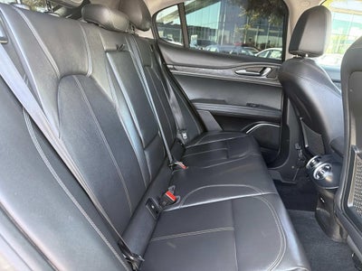 2019 Alfa Romeo Stelvio Base