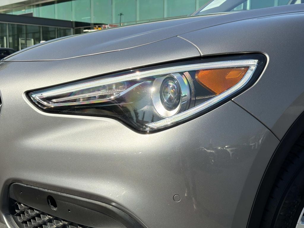 2019 Alfa Romeo Stelvio Base