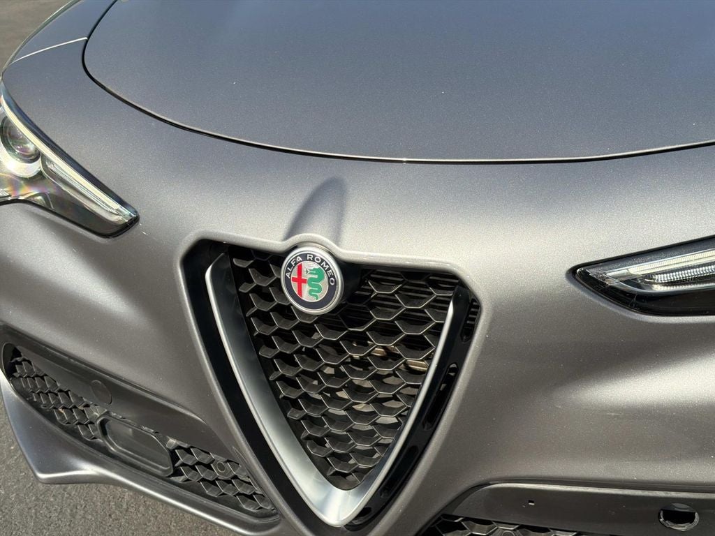 2019 Alfa Romeo Stelvio Base