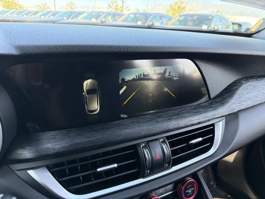 2019 Alfa Romeo Stelvio Base