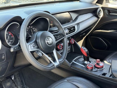 2019 Alfa Romeo Stelvio Base