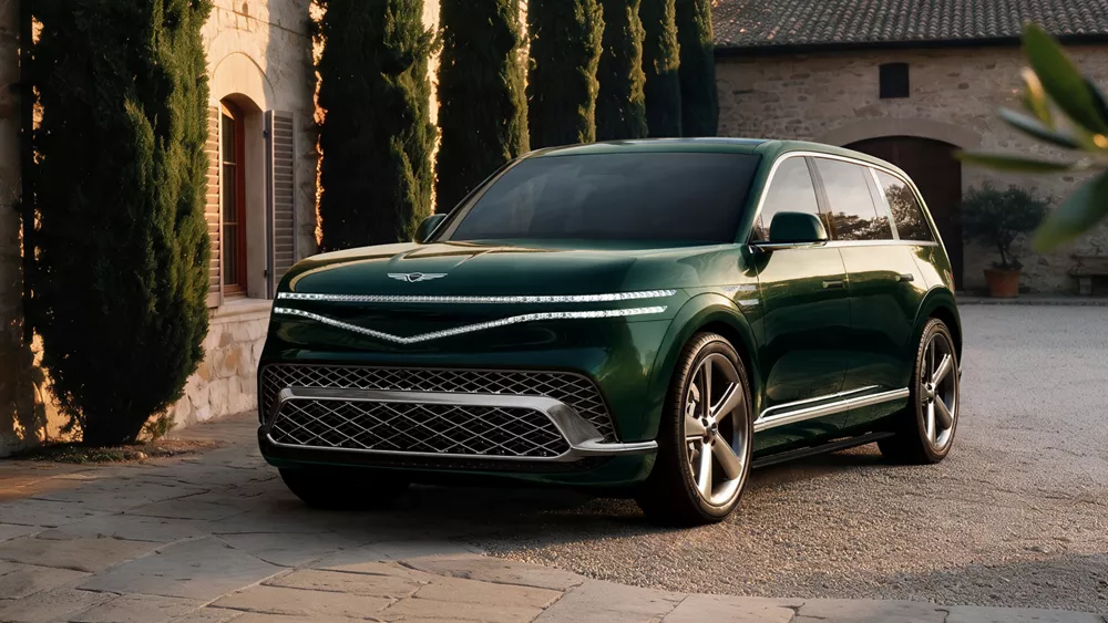 2025 Genesis G90